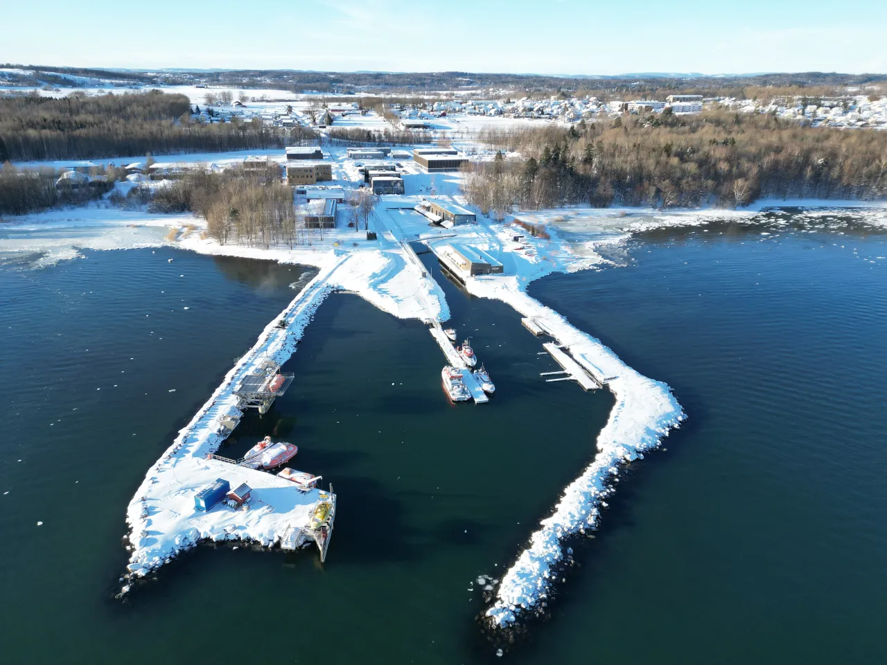Eksteriør vinter havn