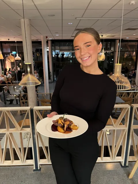 Hotell og restaurant
