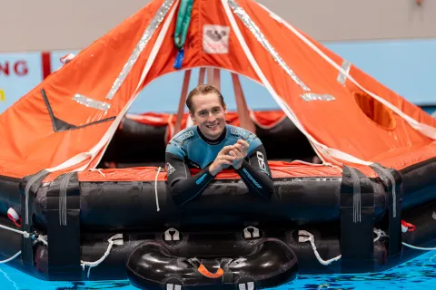 Redningsflåte